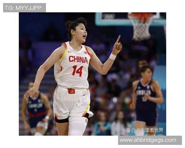 郭振明与四名宿祝福李月汝生日某队却无人回应引发热议 郭振明与四名宿祝福李月汝生日某队却无人回应引发热议